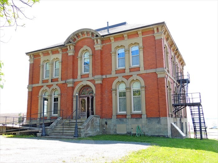 Customs House